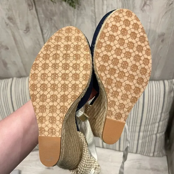 LILLY PULITZER Kate Espadrille Wedge Sandals - Size 6.5 - Navy - Summer Shoes