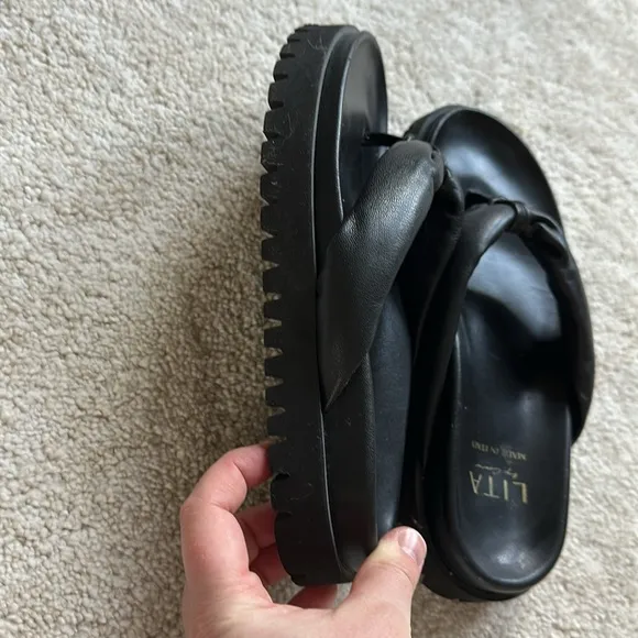 Lita by Ciara • Black Leather Puffy Platform Lug Sole Sandals Size 6