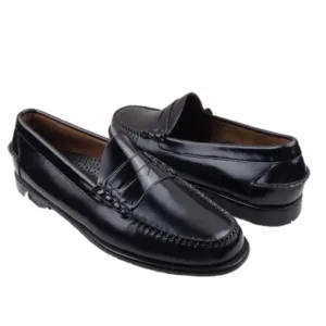 L.L Bean Black Patent Leather Upper Almond Toe Slip On Penny Loafer Style Shoe