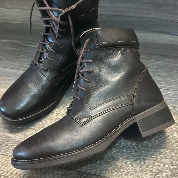 LLBean brown leather boots woman’s size 8 (n69)