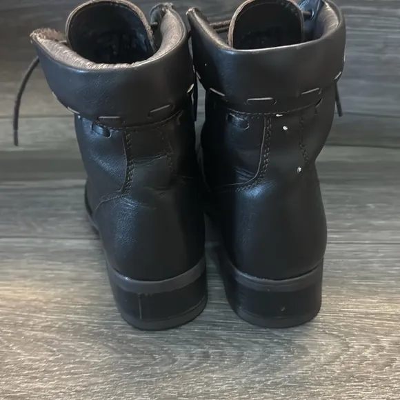 LLBean brown leather boots woman’s size 8 (n69)
