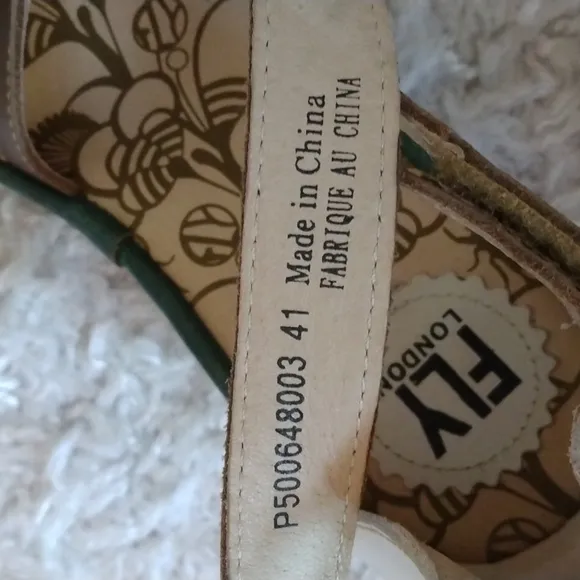 London Fly Wedged Shoes