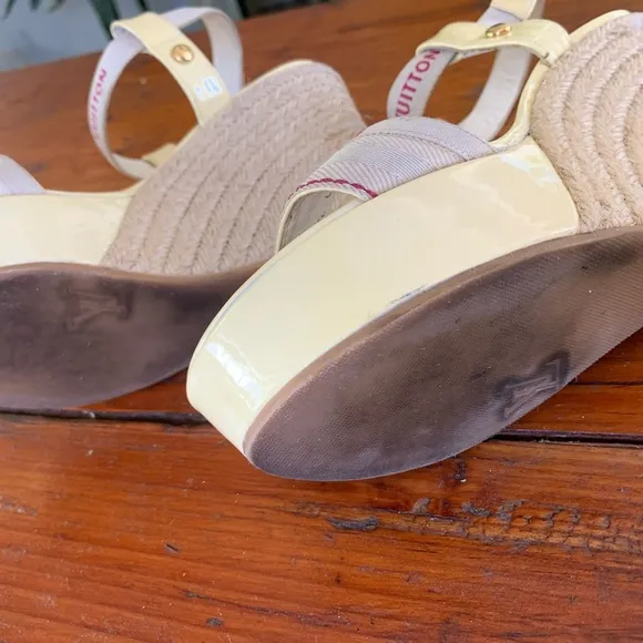 Louis vuitton paris wedge shoes nude red size 36