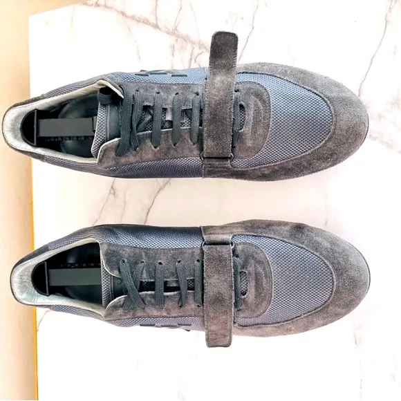 Louis Vuitton Rare Stardust Trainer Sneakers BlackSuede