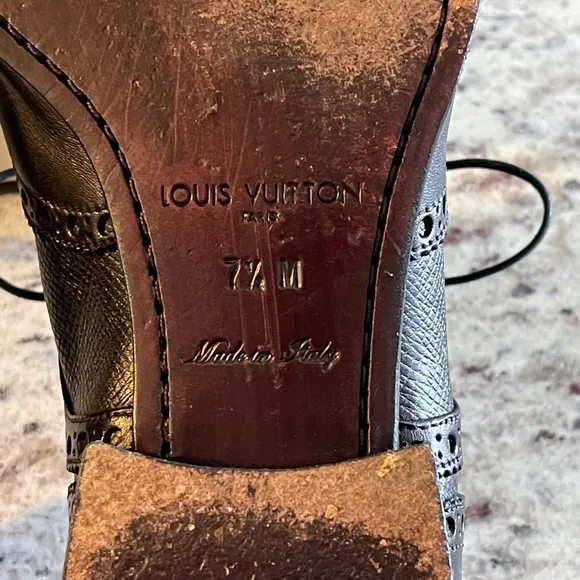 Louis Vuitton Shoes size 7.5 (8.5 US)
