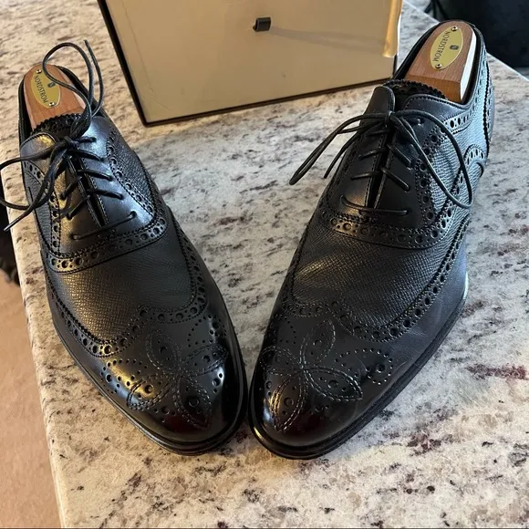 Louis Vuitton Shoes size 7.5 (8.5 US)