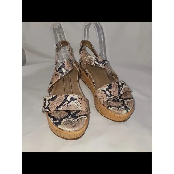 LUCCA LANE Womens Beige Snake Skin Olympia Almond Toe Platform Dress Sandals 8 M