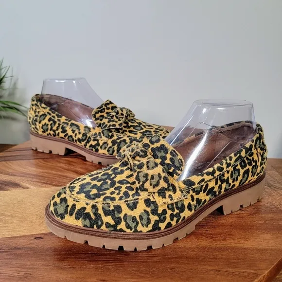 Lucky Brand Tamio Leopard Print Suede Flat Loafer in Inca Gold Size 7.5