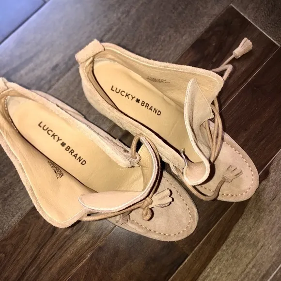 LUCKY BRAND Yaney Suede‎ Bootie NEW No Box …