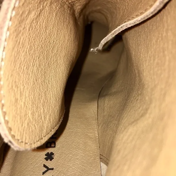 LUCKY BRAND Yaney Suede‎ Bootie NEW No Box …