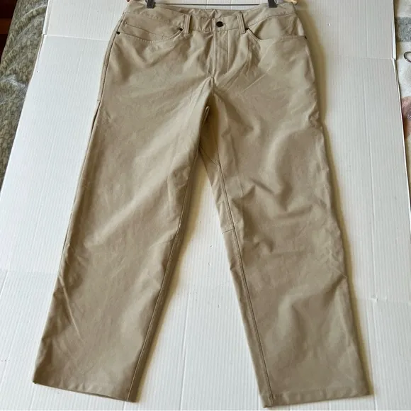 Lululemon Men’s 34 Beige Pants