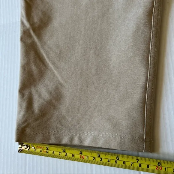 Lululemon Men’s 34 Beige Pants