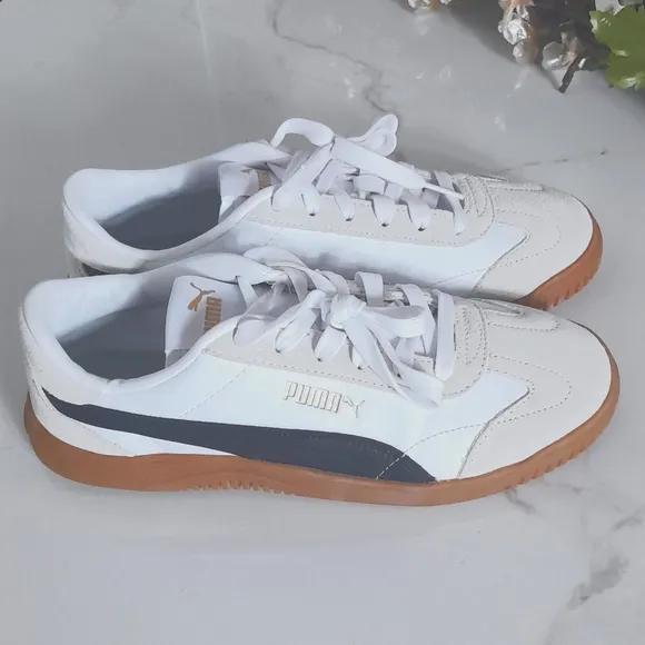 LUXURY PUMA SHOES