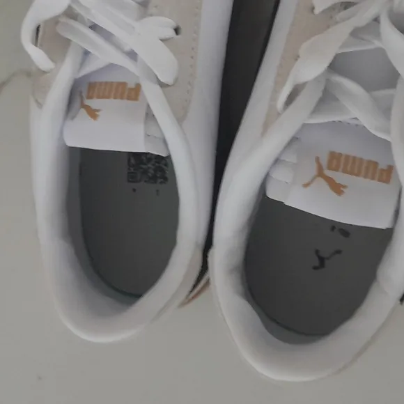 LUXURY PUMA SHOES