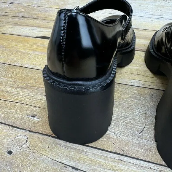 Madden Girl MARY JANES BLACK  6 M Thunderr Buckle Chunky‎ Heels Platform Goth