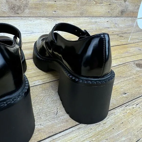 Madden Girl MARY JANES BLACK  6 M Thunderr Buckle Chunky‎ Heels Platform Goth