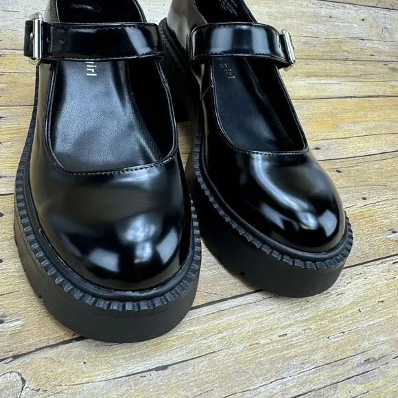 Madden Girl MARY JANES BLACK  6 M Thunderr Buckle Chunky‎ Heels Platform Goth