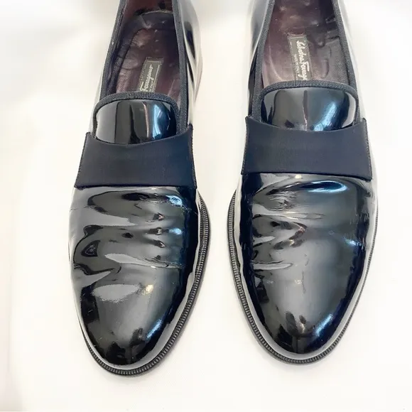 Made in Italy Black Dress Shoes Salvatore Ferragamo 13B-Narrow Width