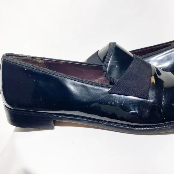 Made in Italy Black Dress Shoes Salvatore Ferragamo 13B-Narrow Width