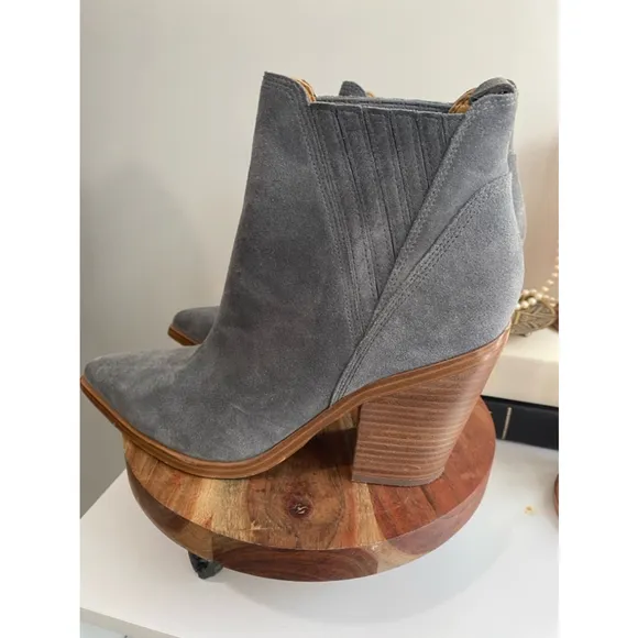 Marc Fisher Boots