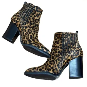 Marc Fisher new no box real fur ankle boots size 6.5