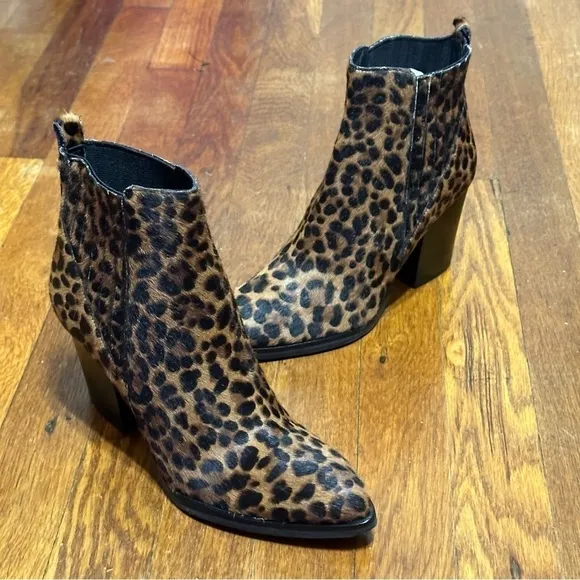 Marc Fisher new no box real fur ankle boots size 6.5