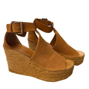 Marc Fisher Tan platform Wedge Sandals
