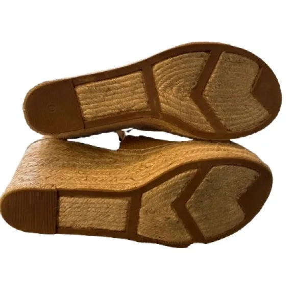 Marc Fisher Tan platform Wedge Sandals