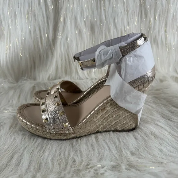 Marc Fisher Womens Kegen Espadrilles Sandals Beige Metallic Studded 10 M New
