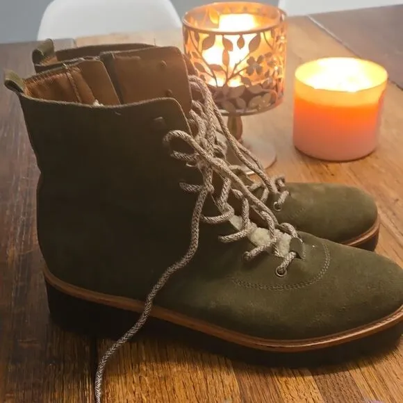 Marc fisher boots size 10 womens