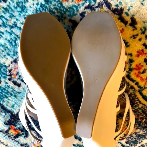 MATIKO High White Wedge Caged Sandals