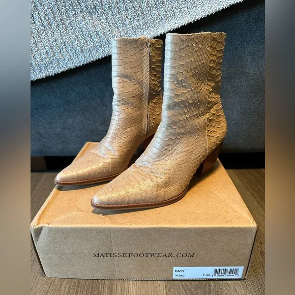 Matisse Caty Tan - Size 7.5