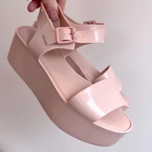 Melissa Light Pink Mar Jelly Platform Sandals Sz 7