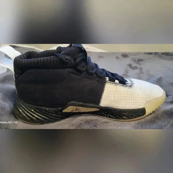 MENS 10, Adidas Damian Lillard Dame 5 G28821 'The Dream' Black Basketball Shoe