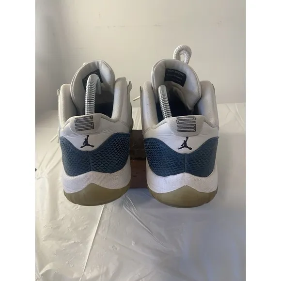 Men's 2019 Nike Air Jordan Retro 11 Low Snakeskin Sneakers-Size 10.5-No Insoles