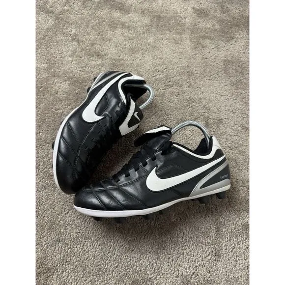 Mens NIKE TIEMPO MYSTIC II FG‎ Soccer Football Cleats Boots Black, Size US 7