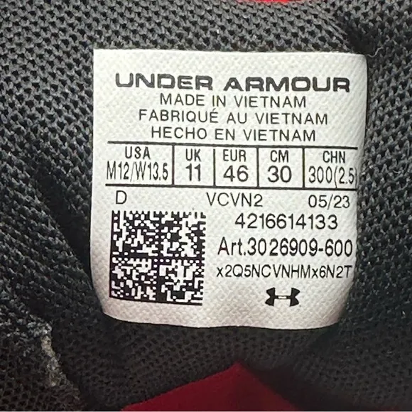 Men’s Under Armour TriBase Reign 5 3026909-600 University of Maryland  Size 11