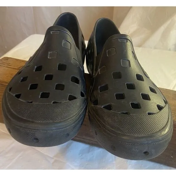 Men's Vans Trek Slip-On Black Plastic Shoes-Size‎ 9-The Activewear/Water Shoe