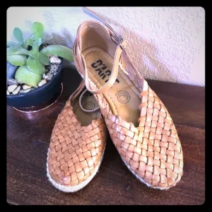 Mexican Woven Leather Huaraches NWOB!