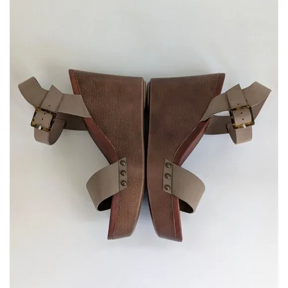 Mia Priscilla Wedge Platform Beige Sandal Size 10M