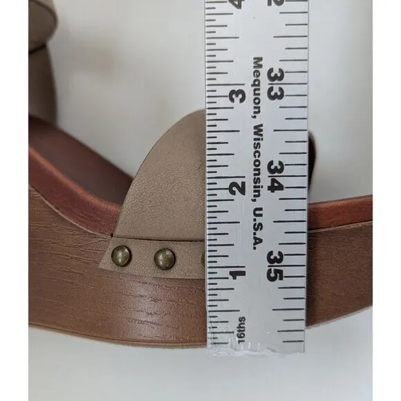 Mia Priscilla Wedge Platform Beige Sandal Size 10M