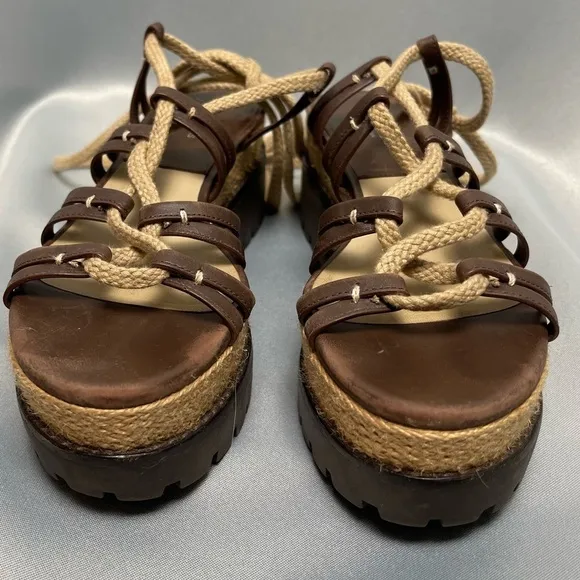 Michael Kors Brown Beige Platform Flatform Lace Up Sandals - Size 7.5, EU 37.5