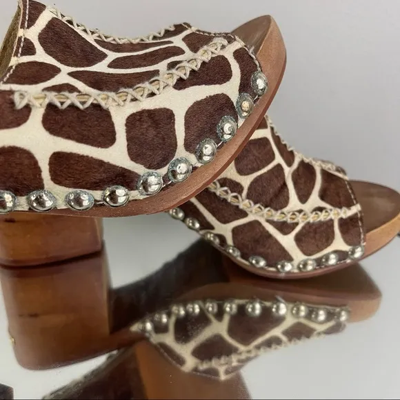 MICHAEL KORS Brown Creme Giraffe Printed Calf Hair Wooden Platform Heel Sandals