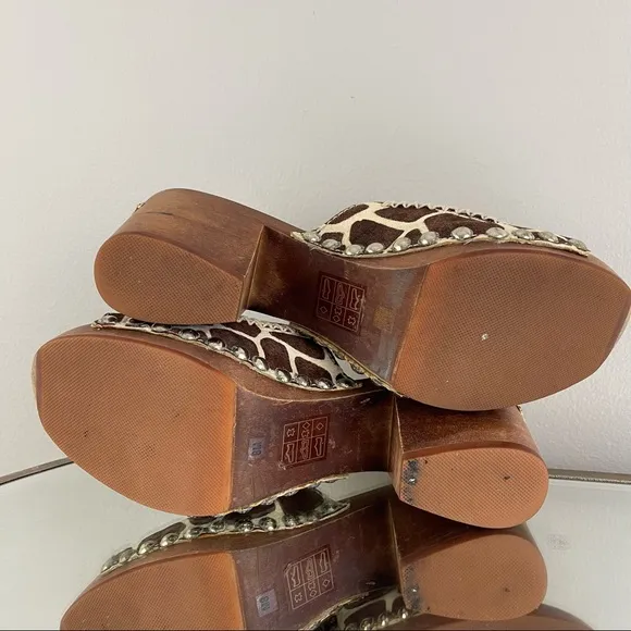 MICHAEL KORS Brown Creme Giraffe Printed Calf Hair Wooden Platform Heel Sandals