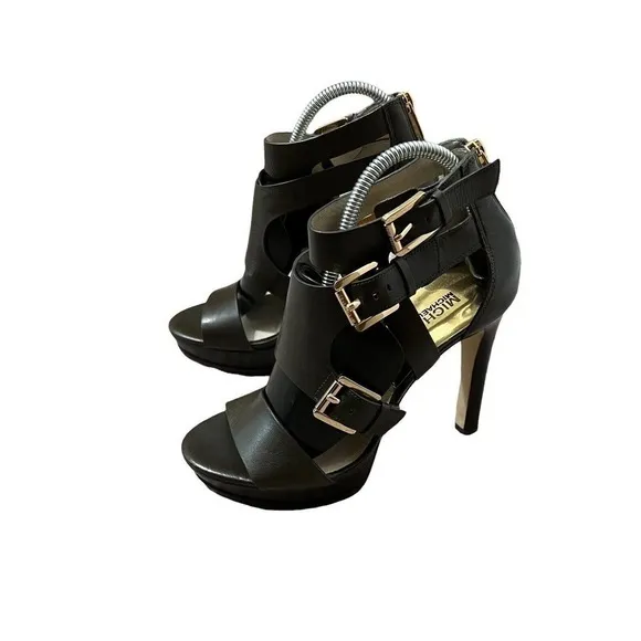 Michael Kors Size 7 Lucinda Back Zip Green Platform Sandals