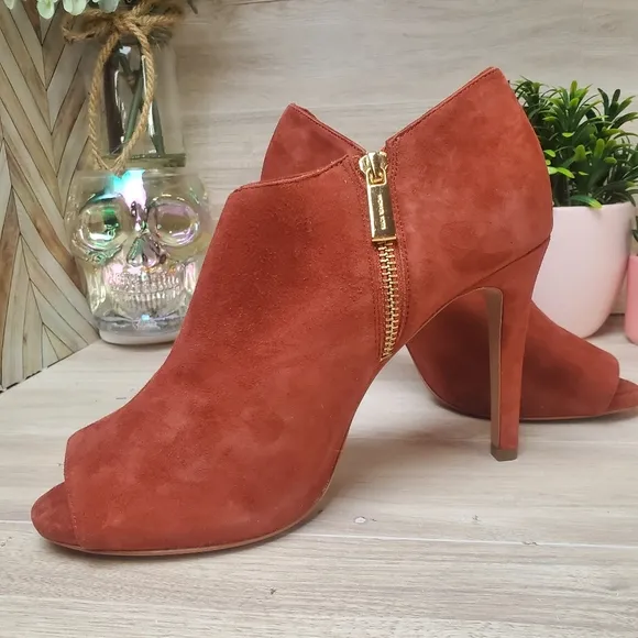 MICHAEL Michael Kors Elodie Elegant Peep-Toe Suede Heels Womens 8.5 Dusty Rose*