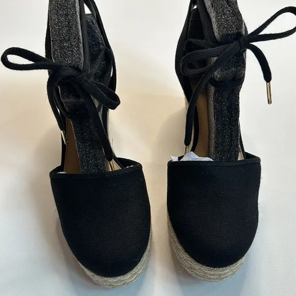 MICHAEL Michael Kors Margie Closed Toe Wedge Sandal