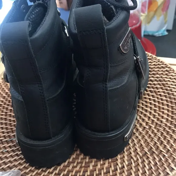 Milwaukee motor cycle boots for men