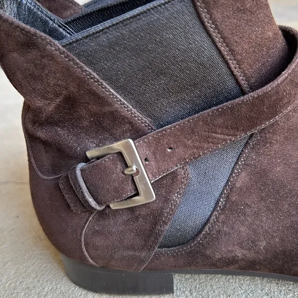 Miu Miu womens 39.5 9.5 brown suede leather point toe ankle bootie shoes EUC