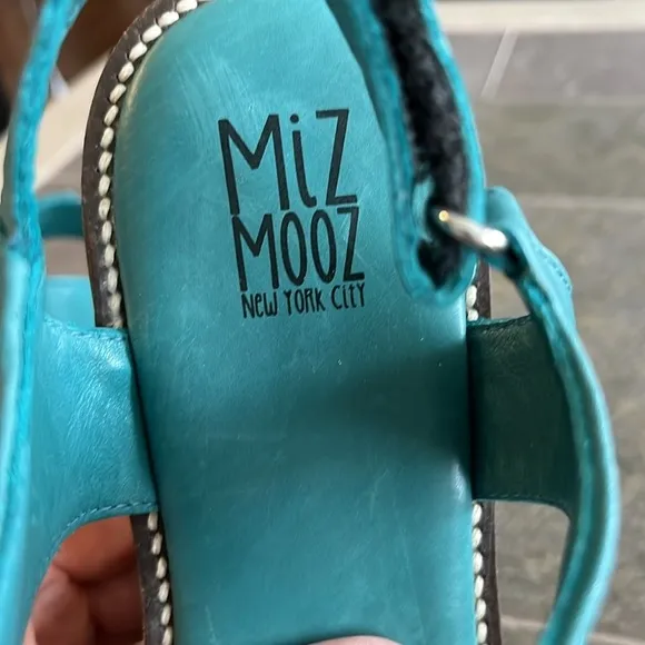 Miz Mooz Vice Platform Marine Leather Size 40 (US 9-9.5)